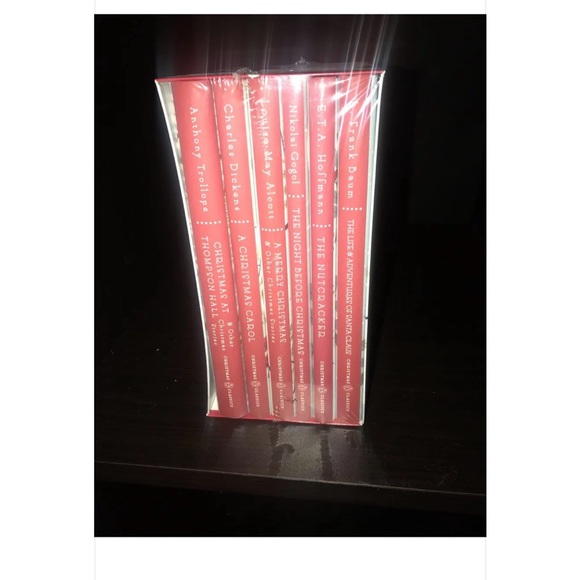 Christmas Classics Book Set-Penguin by Nikolai Gogol,Charles Dickens, Anthony... - Picture 4 of 4